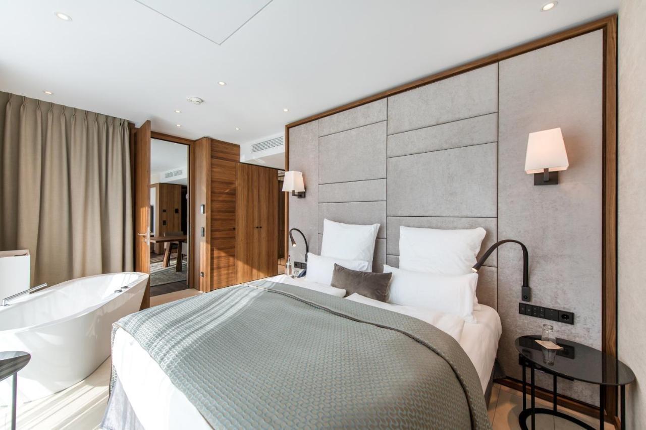 מלון קובלנץ Faehrhaus Koblenz מראה חיצוני תמונה A bedroom at the hotel