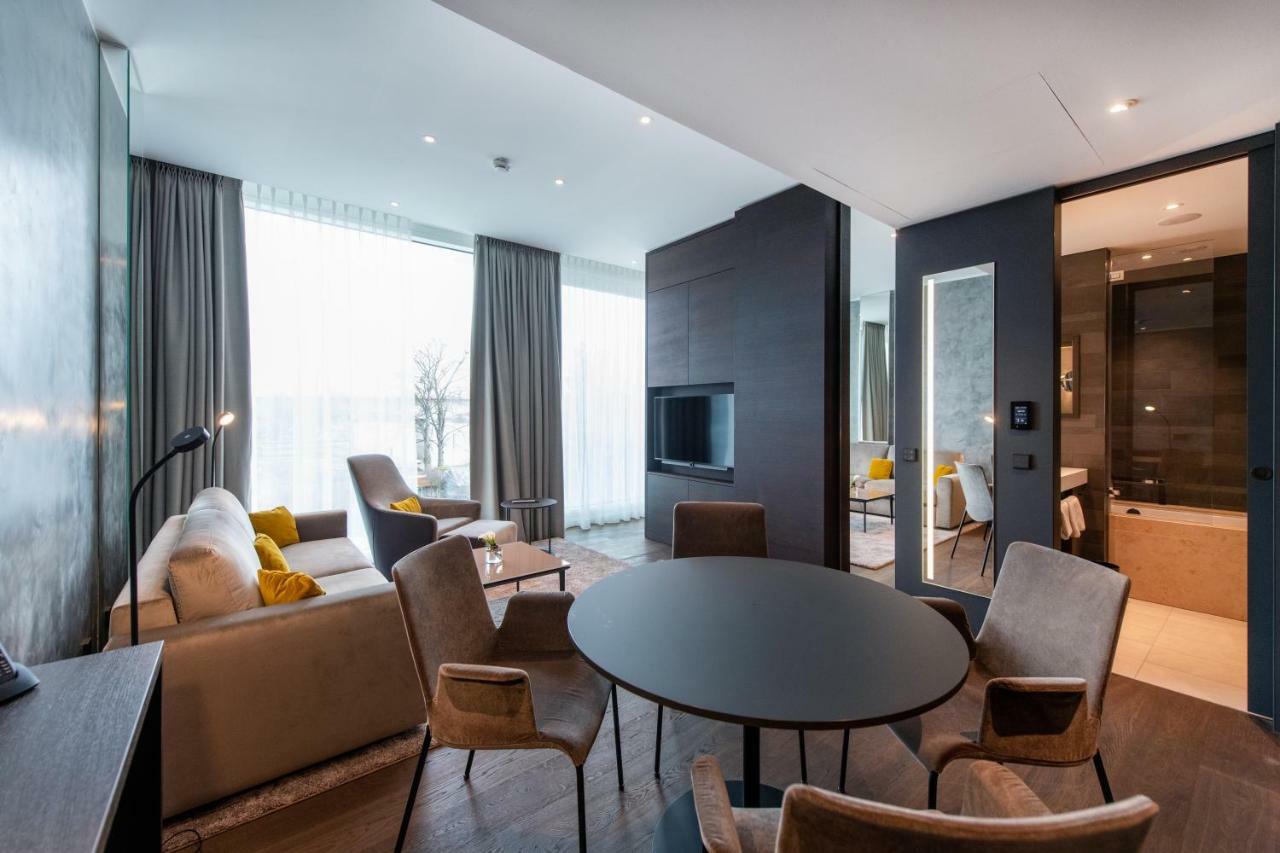 מלון קובלנץ Faehrhaus Koblenz מראה חיצוני תמונה A suite at the hotel